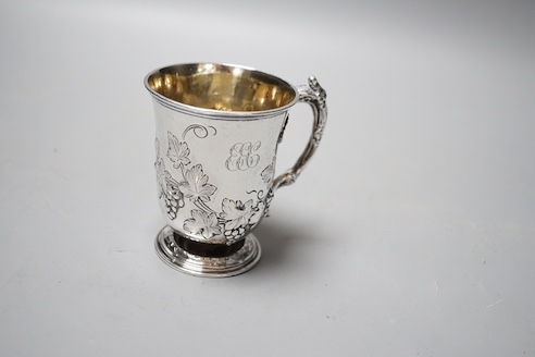 A Victorian embossed silver christening mug, Edward & John Barnard, London, 1856, 9cm, 149 grams.